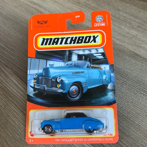 1941 Cadillac Series 62 Convertible Coupe Car Matchbox Collectible Mobile New - Picture 1 of 8